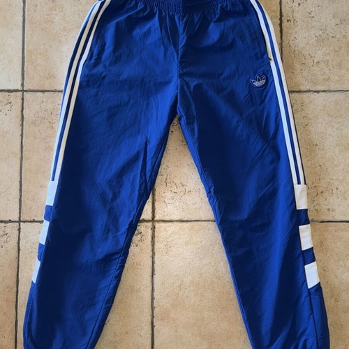 Adidas waterproof blue tracksuit medium, like new
