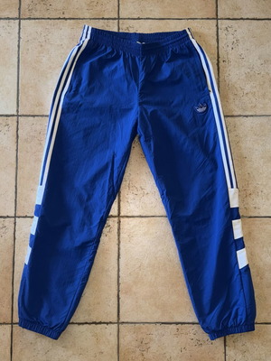 Adidas waterproof blue tracksuit medium, like new