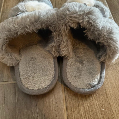 Slippers new gray, unworn, size 38