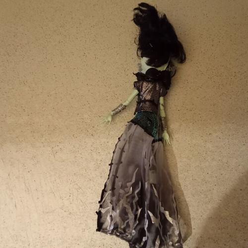 Monster High Frankie Stein doll used in very good condition