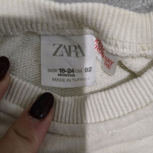 Zara kids white sweatshirt like new, size 92 cm