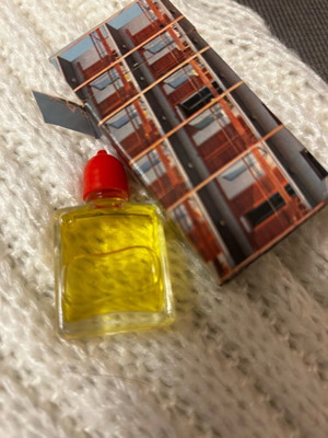 Hotel Africa 1989 collectible perfume new with Chanel No5 notes