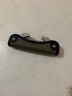 Multitool pocket tool used with various functions