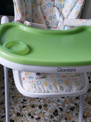 Giordani Highchair like new