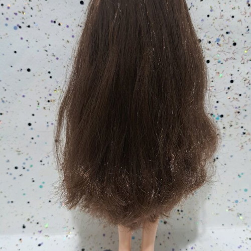 Bratz Salon'n' Spa Dana doll used, incomplete with flaws