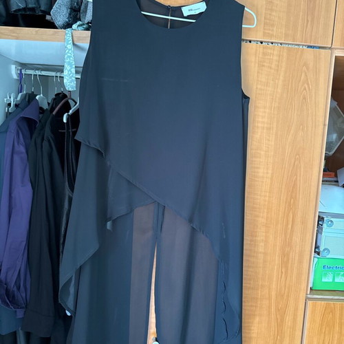 BSB long blouse like new, black, size M