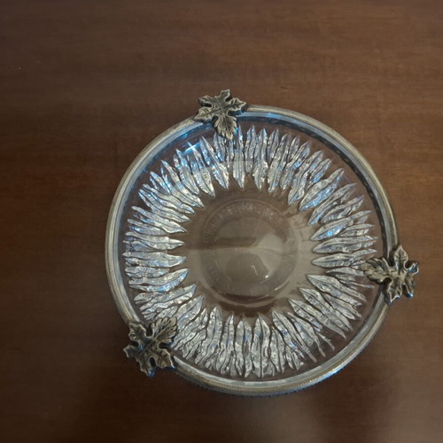 Vintage crystal bowl with decorative metal rim like new