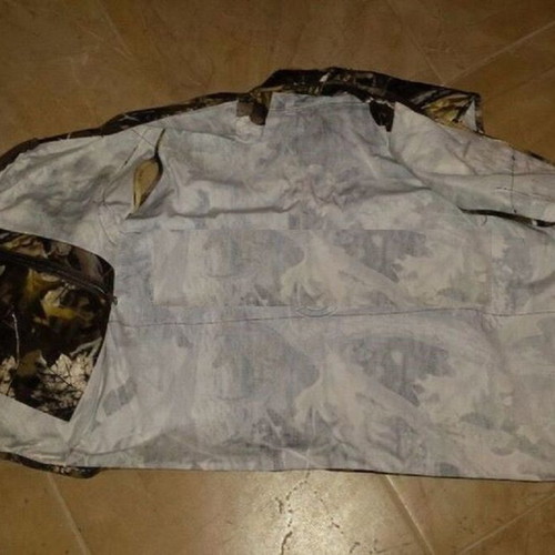 Toxotis hunting vest like new, size XL with 40 cartridge holders