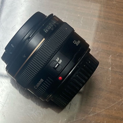 Canon EF 50mm f/1.4 USM used lens