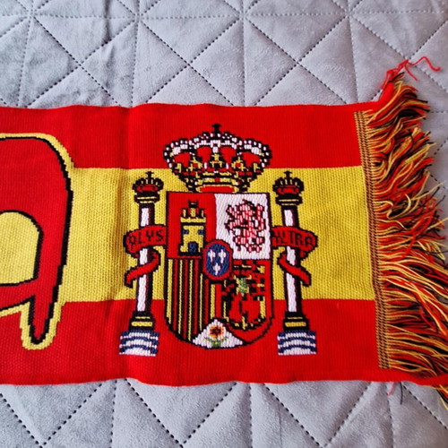 Fan scarf C&A con La Roja Spain like new