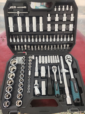 Bormann BHT 5180 Socket Set 1/2 & 1/4 New