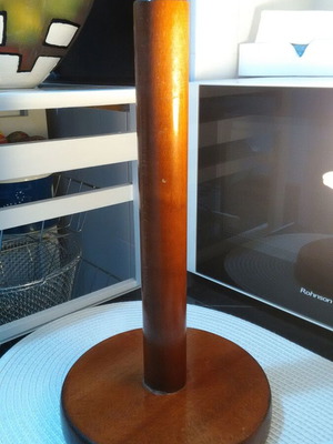 Wooden paper towel holder like new