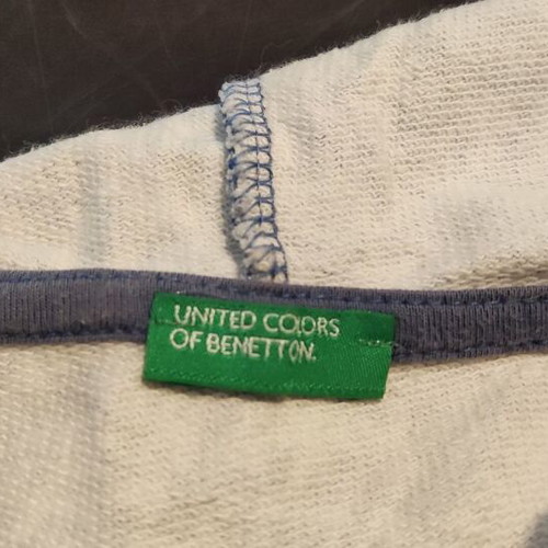 Girls' clothes size 8 like new, Benetton sweatshirt, Orchistra leggings