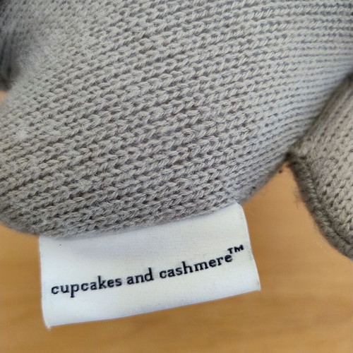 Knitted plush elephant from cupcakes and cashmere, like new, 18 cm