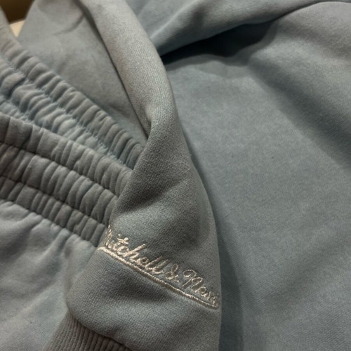 Los Angeles Lakers set like new, small size hoodie and pants