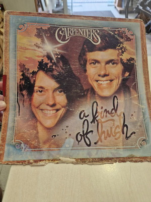 Carpenters A Kind Of Hush LP used, classic 1976 pop album