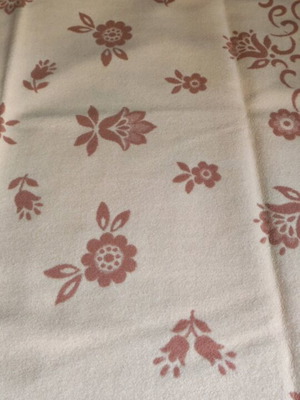 Double-sided wool blanket like new