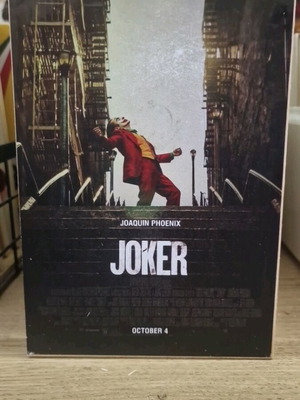 Wooden Joker decorative plaque like new, 13×18 cm