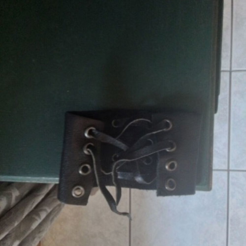Leather bracelet like new, black