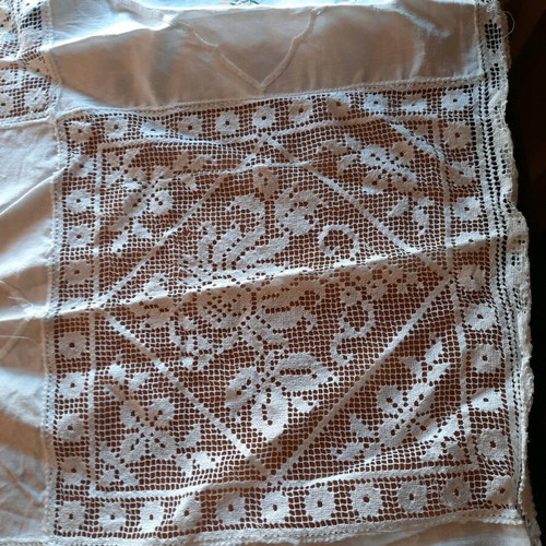 Embroidered tablecloth like new square with lace 87 cm