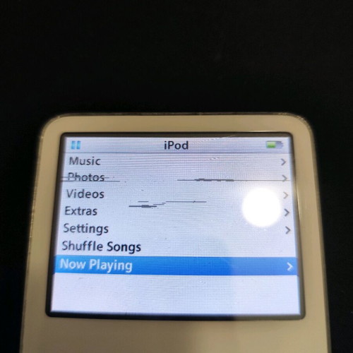 Apple iPod classic 5th gen 30Gb used with new battery