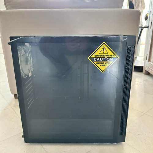 Sharkoon RGB TG6M desktop case