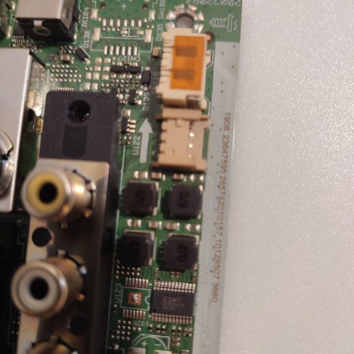 Mainboard 17MB181TC used from TV with broken panel