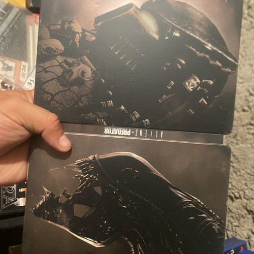 Alien vs Predator Steelbook PC game, good condition