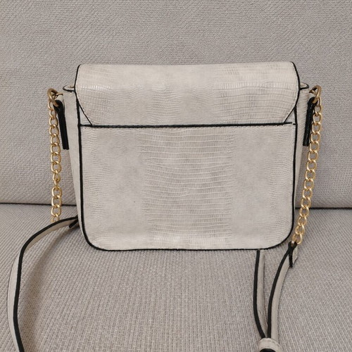 Roccobarocco crossbody bag like new, white with gold chain