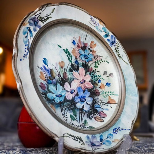 Vintage decorative plate with handmade painting and signature, like new