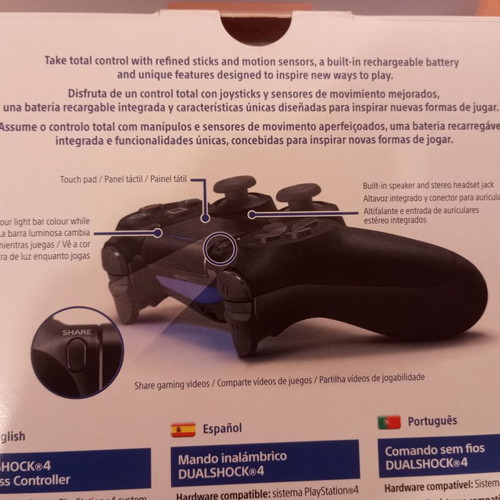 Sony DualShock 4 V2 Wireless Controller with Trust GXT Red Case new