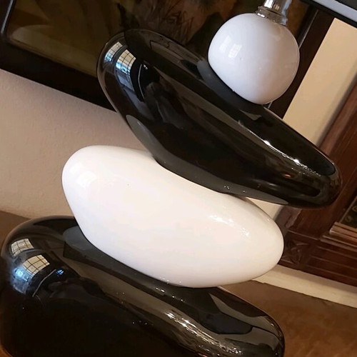 Ceramic table lamp with black fabric parallelogram lampshade like new