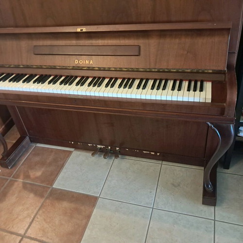 Doina Upright Piano used, Romanian brand, needs tuning