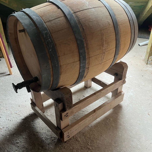 Wine barrel with stand like new