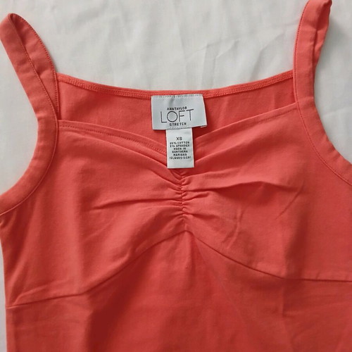 Ann Taylor coral top XS like new
