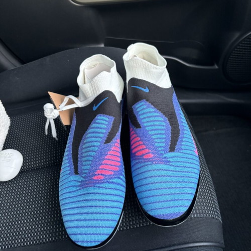 Nike FG football boots size 41