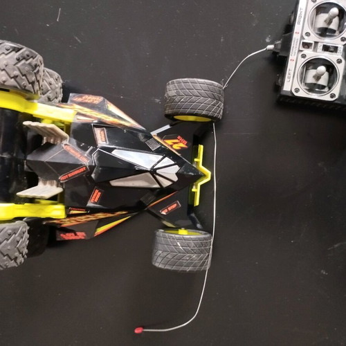 Taiyo RC triple wheels remote control car