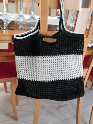 Handmade beach shoulder bag like new