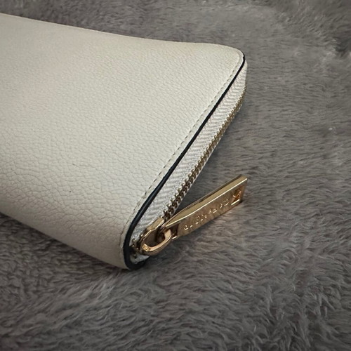 CafeNoir wallet used, white, ideal for cards