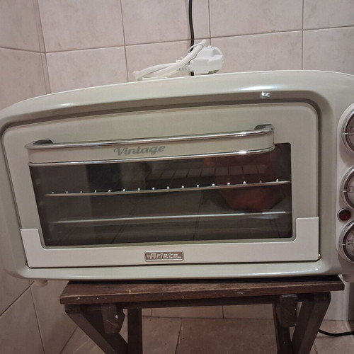 Ariete Vintage Electric Oven 18lt new, beige
