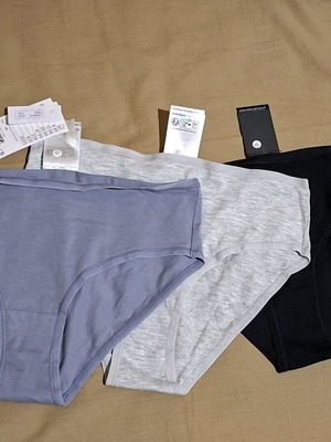 H&M underwear new, set of 3 slips, size XS, grey shades