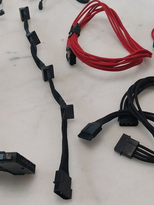Sleeved computer power supply cables for graphics card SATA like new