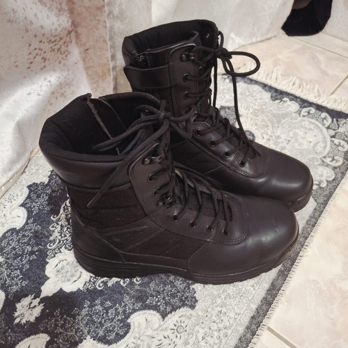 Survivors SPSRV021 Black work boots used, size 41