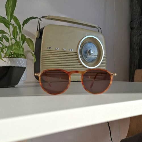 Vintage 90s Rolling sunglasses like new, brown and gold