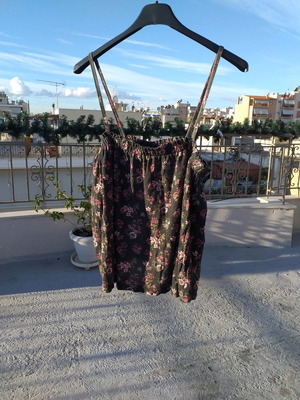 Φλοραλ τοπάκι Pink Woman μεταχειρισμένο, μέγεθος M, καφέ πολύχρωμο