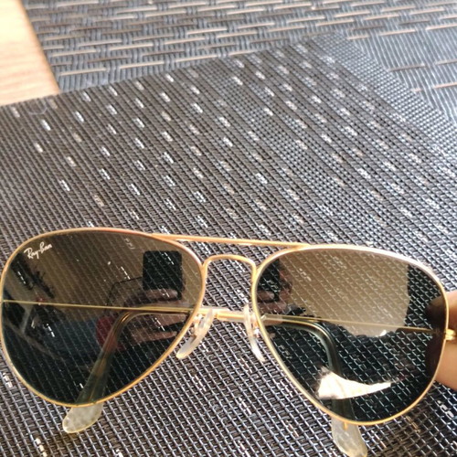 Ray-Ban sunglasses like new, green G-15 glass lenses, gold frame