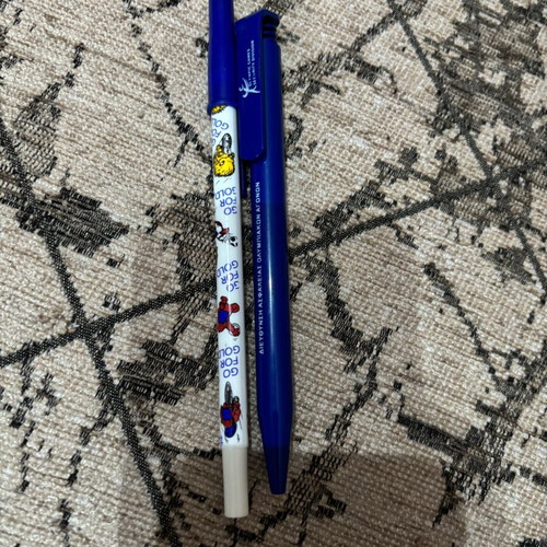 Olympic Games collectible pens like new