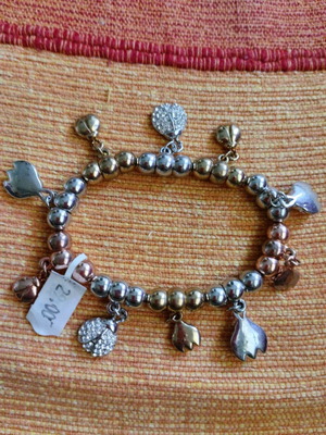 Impressive bracelet with Charms-Bracelet.