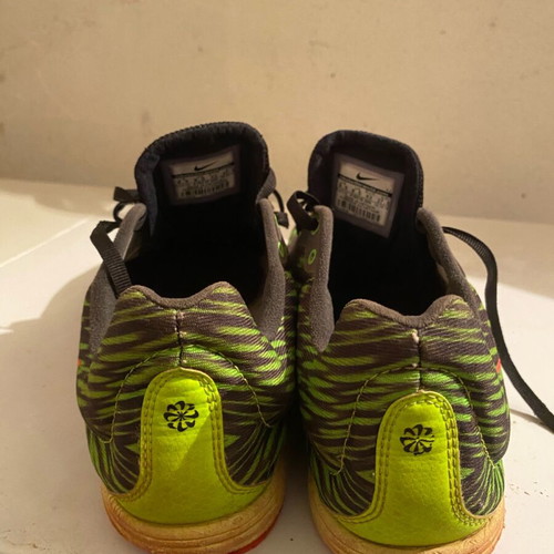 Nike running shoes used, size 43, multicolor with spike key and bag