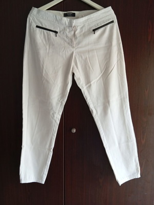 Mango basics white soft jeans, size 40